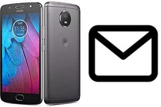 Richten Sie E-Mails auf dem Motorola Moto G5S ein