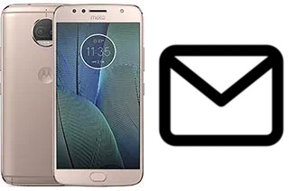 Richten Sie E-Mails auf dem Motorola Moto G5S Plus ein