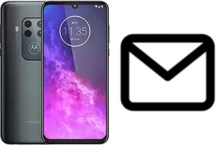 Richten Sie E-Mails auf dem Motorola One Zoom ein