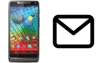 Richten Sie E-Mails auf dem Motorola RAZR i XT890 ein