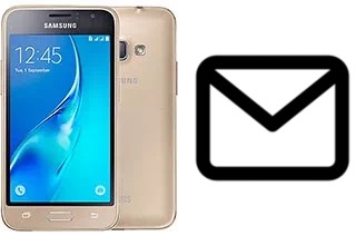 Richten Sie E-Mails auf dem Samsung Galaxy J1 (2016) ein