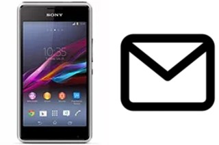 Richten Sie E-Mails auf dem Sony Xperia E1 ein