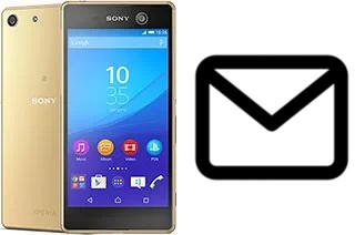 Richten Sie E-Mails auf dem Sony Xperia M5 Dual ein