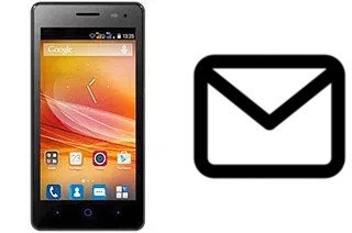 Richten Sie E-Mails auf dem ZTE Blade Q Pro ein