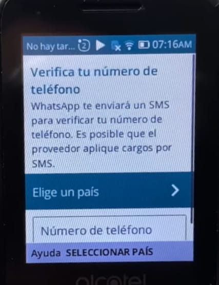 Geben Sie die Telefonnummer in WhatsApp ein